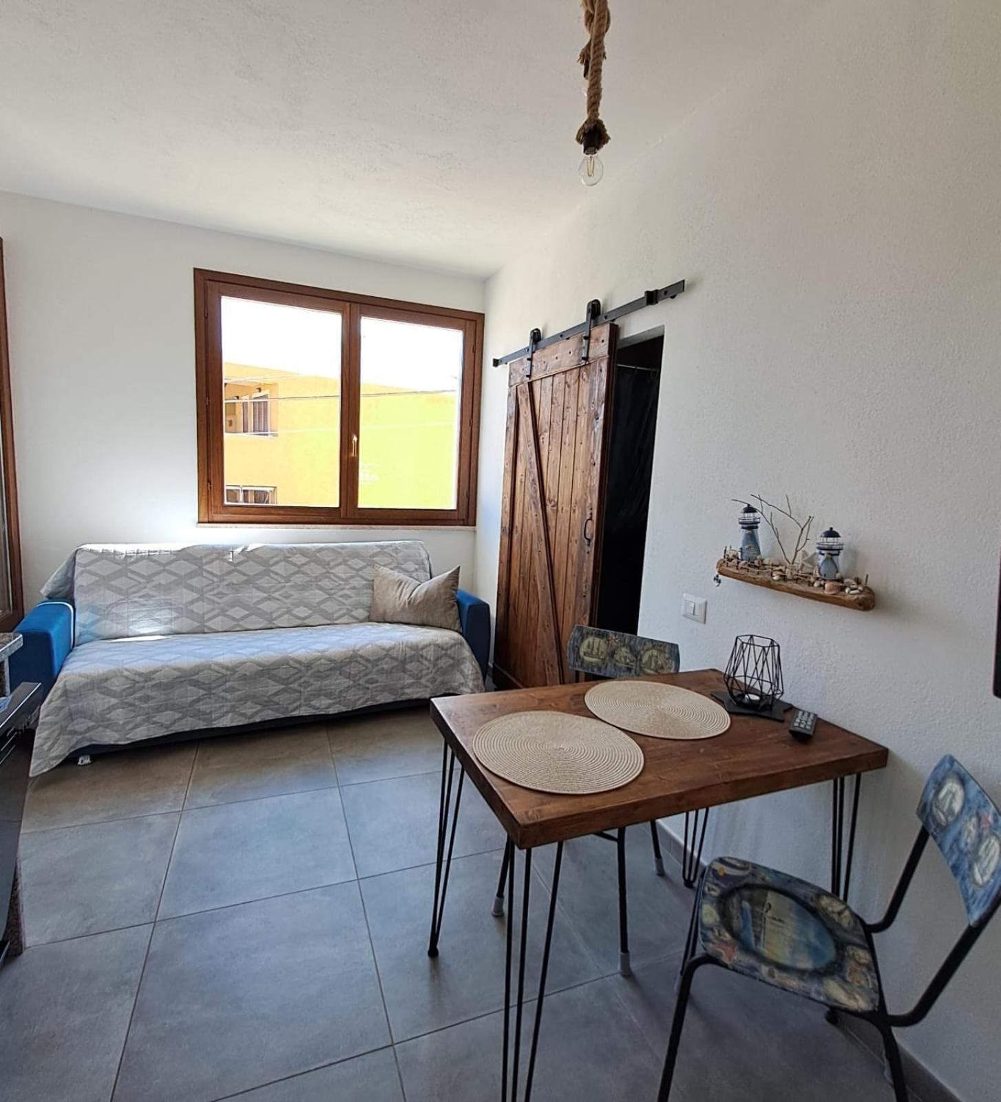 Il Faro La Ciaccia Appartement Valledoria  Buitenkant foto